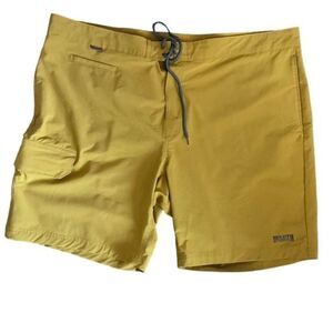 Duluth Trading Co Mens Yellow Sand Surf Bull Moose Hybrid Shorts Swim Trunks 44
